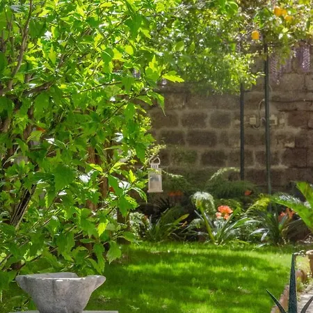 Le Dimax Bed & Breakfast 4*