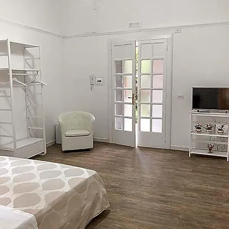 Le Dimax Panzió 4*