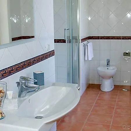 Le Dimax 4*